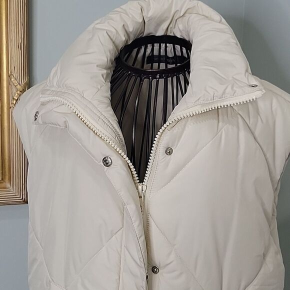 MEROKETTY Cream Puffer Vest Women's Size Small - Picture 4 of 6
